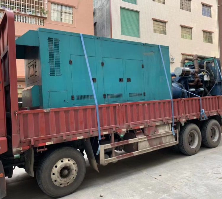 巴东如何在不同负载率下确保 400KW 柴油发电机组的正常运行？