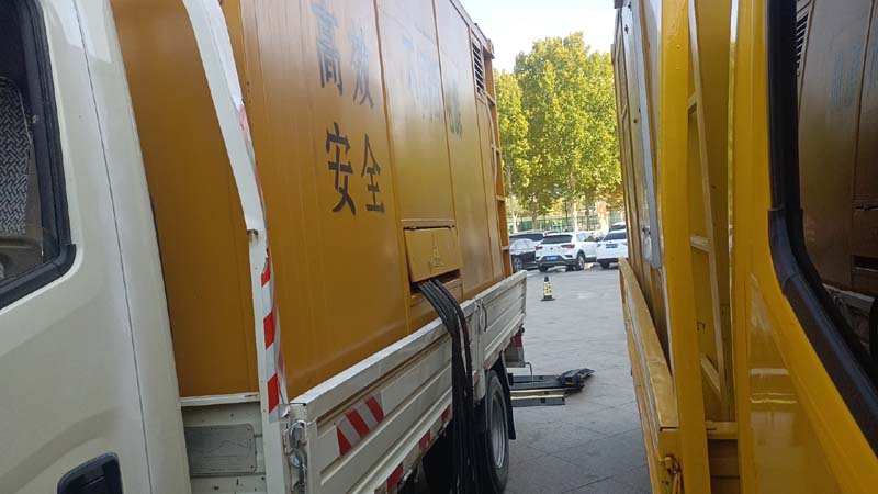 巴东如何判断柴油发电机组和UPS电源的切换时间是否符合要求？